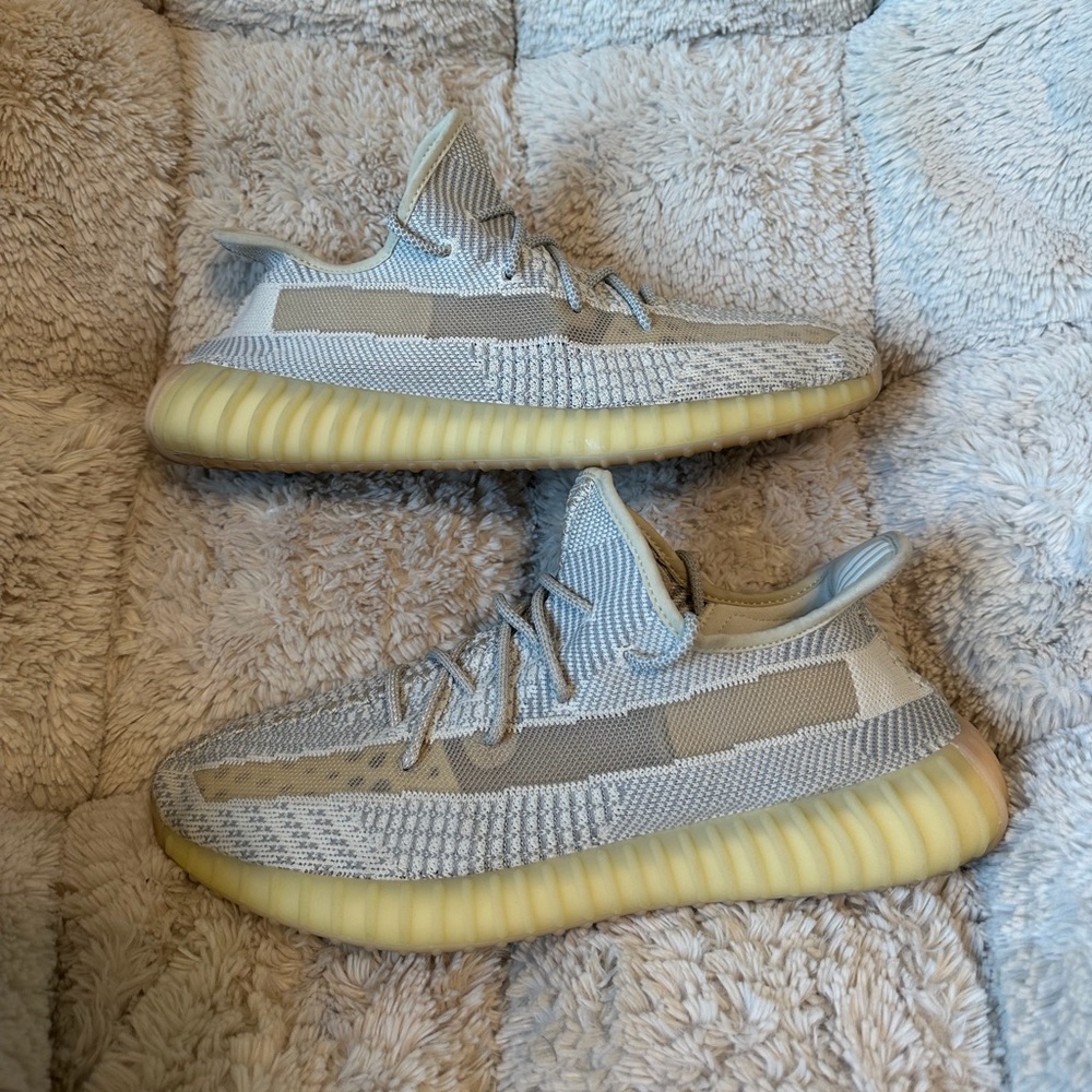 Adidas Yeezy 350 V2